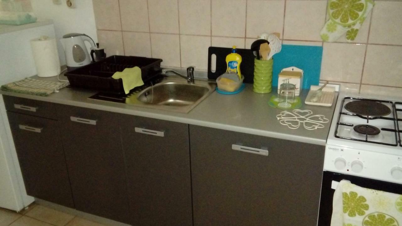 Apartmani Zlatko Pula Ngoại thất bức ảnh