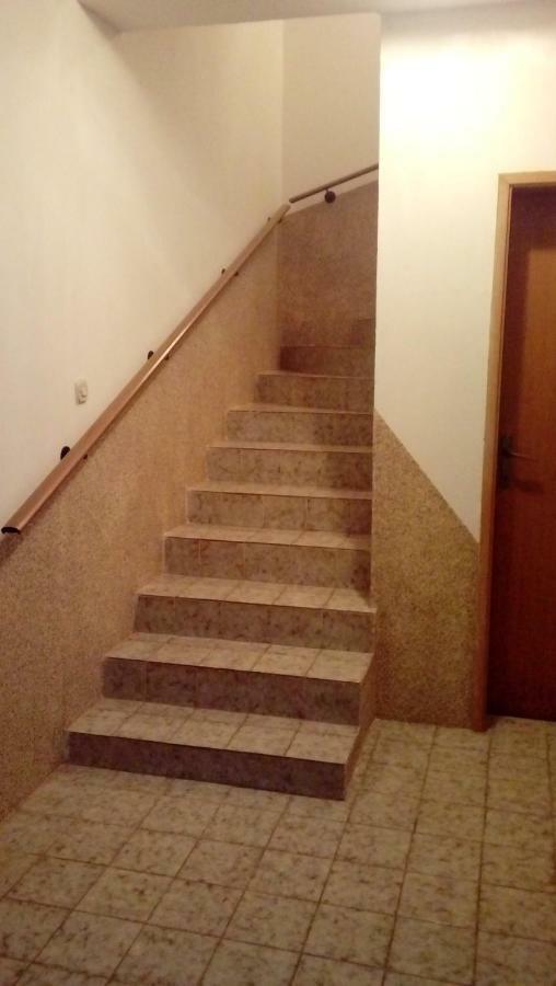 Apartmani Zlatko Pula Ngoại thất bức ảnh